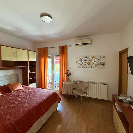 Gostinjska kuća Mimi 3*